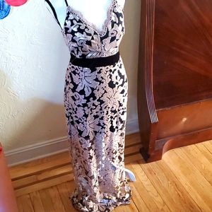 Lace long dress 👗